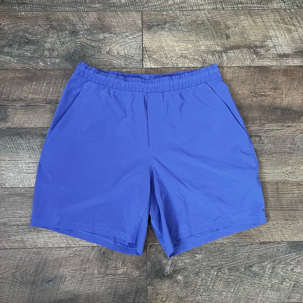 Lulu lemon pace breaker short 7in inseam